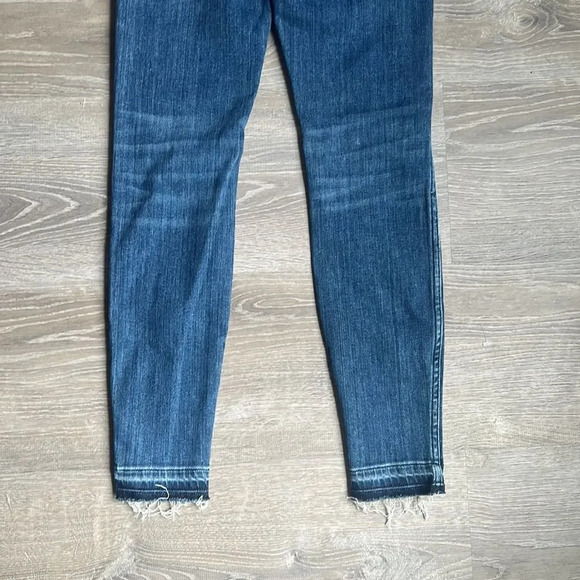 AYR The Riser Skinny Jeans High Rise Stretchy Denim Raw Hem Neon Jupiter - Picture 13 of 13